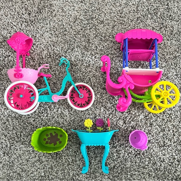 Enchantimals Set - Picture 2 of 4